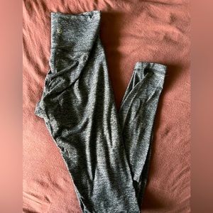 Charcoal lululemon leggings